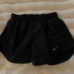 Nike Black Athletic Shorts Lightweight Elastic Waist
